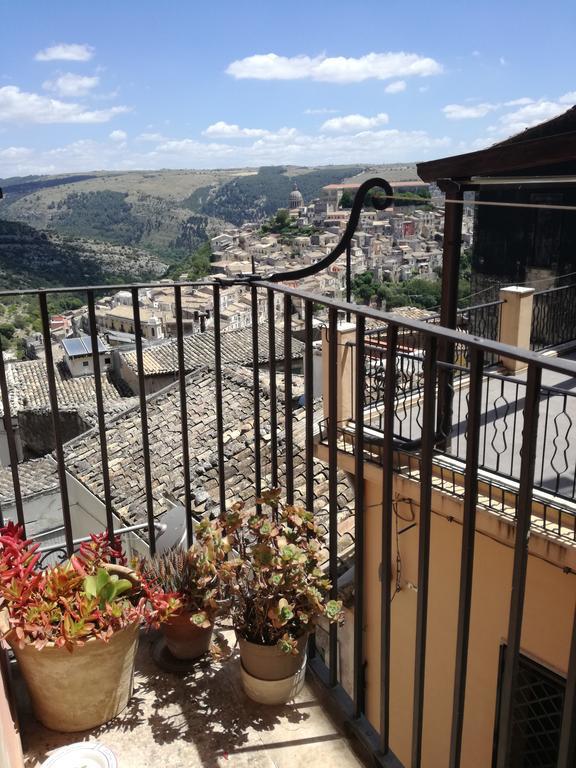 Bed and Breakfast Finestre Su Ibla Ragusa Zewnętrze zdjęcie