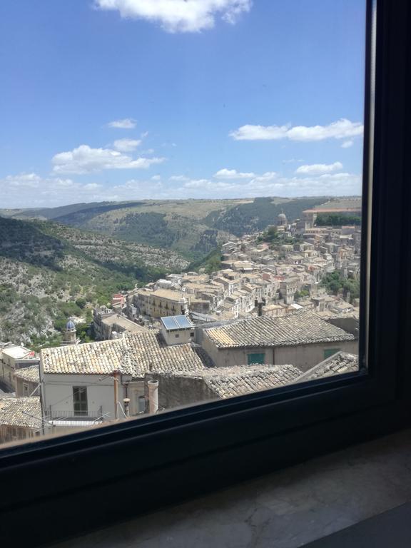 Bed and Breakfast Finestre Su Ibla Ragusa Zewnętrze zdjęcie