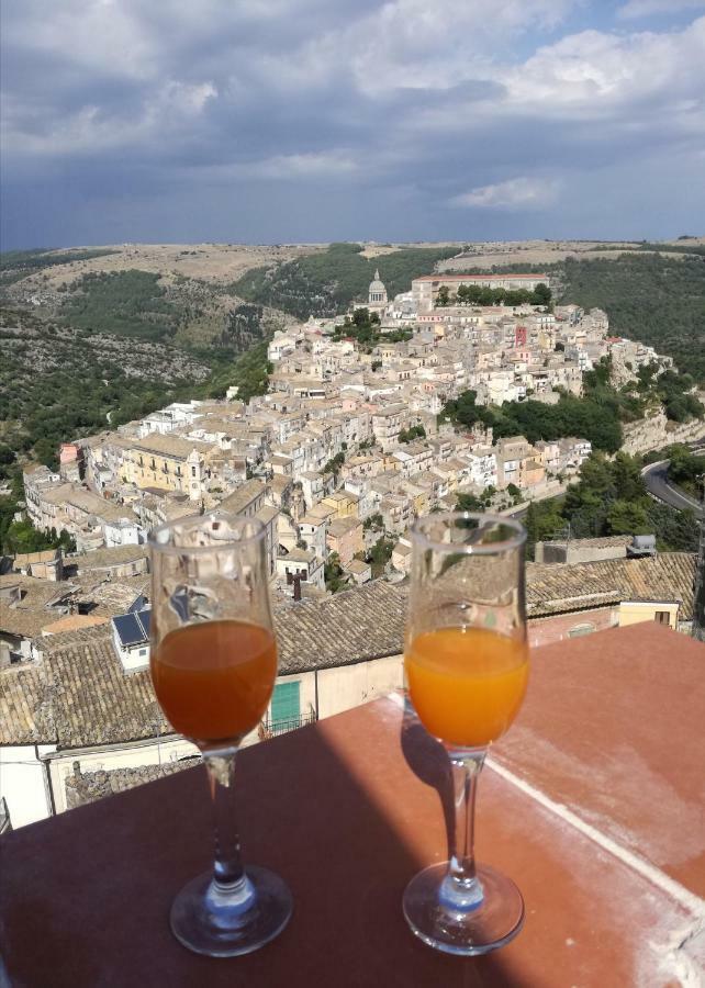 Bed and Breakfast Finestre Su Ibla Ragusa Zewnętrze zdjęcie